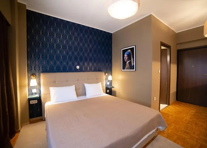 Margarita'S Suites